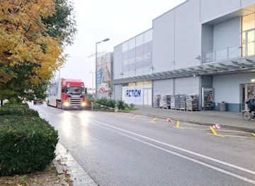 slovakia/trnava/shop/action