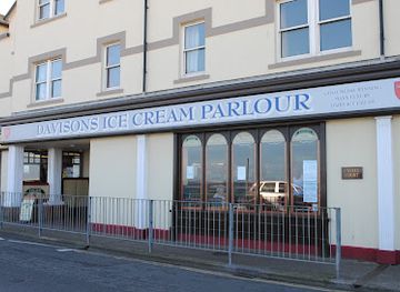 isle-of-man/peel/shop/davisons-ice-cream-parlour-peel
