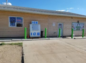 north-dakota/killdeer-mountains/shop/big-george-s-liquor-store