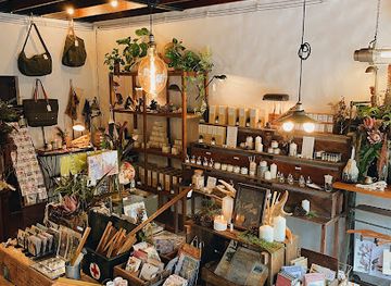 thailand/doi-suthep-pui-national-park/shop/cinder-and-smoke