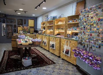 bosnia-and-herzegovina/mostar/shop/art-gift-gallery-mostar