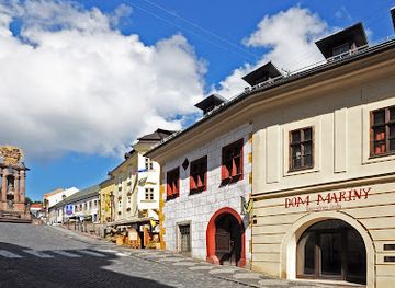 slovakia/banska-bystrica-region/shop/love-bank