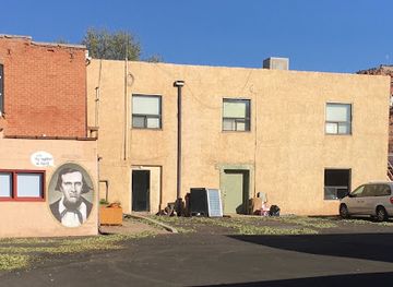 utah/kanab/shop/the-lily-pad-consign-thrift