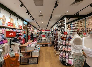 singapore/jurong/shop/cotton-on-imm-outlet