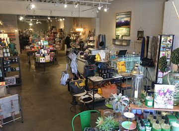 minnesota/red-river-valley/shop/14-hill-gift-shop