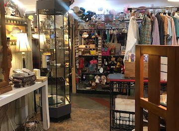 florida/northeast-florida/shop/5-points-vintage