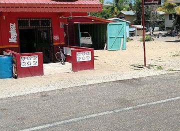 belize/hopkins/shop/naybaz