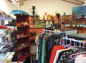 maldives/alimatha-island/shop/unico-souvenir