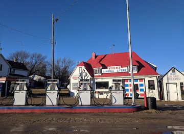 iowa/spirit-lake/shop/vick-s-corner-world