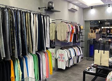 indonesia/jakarta/west-jakarta/shop/hm8-streetwear