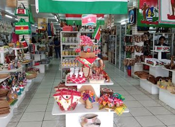 suriname/interior-rainforest/shop/readytex-art-gallery