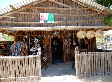 mozambique/vilanculos/shop/vuka-arte