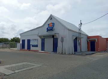 turks-and-caicos-islands/grand-turk/shop/smart-grocery-store