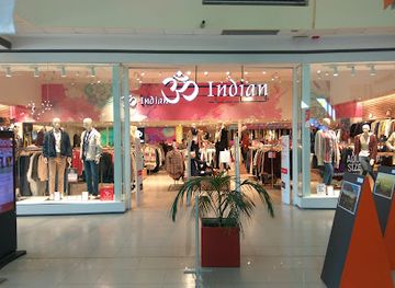 uruguay/colonia/shop/indian-colonia-shopping
