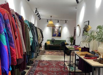 georgia/tbilisi/vera/shop/vintage-crush