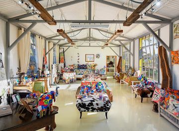 mauritius/pamplemousses/shop/african-trader