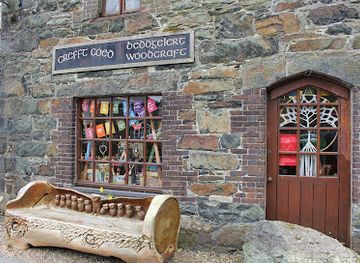 united-kingdom/snowdonia-national-park/shop/beddgelert-woodcraft
