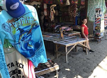 costa-rica/guanacaste/shop/aquamarina-souvenirs-dct-tours-info