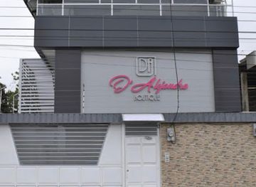 ecuador/manabi-region/shop/d-alejandra-boutique