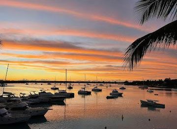 mauritius/port-louis/shop/sunset-boulevard