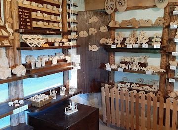 france/vosges-mountains/shop/jouets-bois-liezey