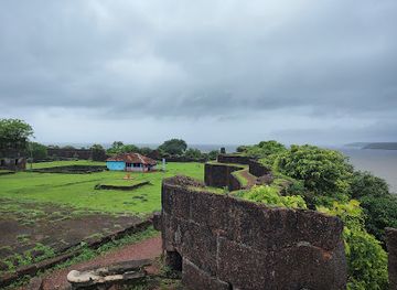 india/konkan-coast/shop/jaigad-fort