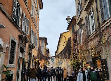 italy/rome/trastevere/shop/carlo-cecchini-designer