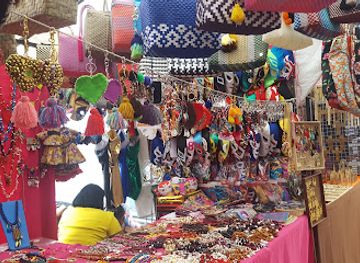 mexico/huichol-sierra/shop/el-bazar-sabado