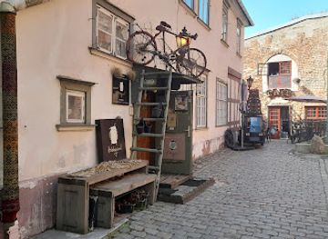 latvia/riga/old-town/shop/hobbywool