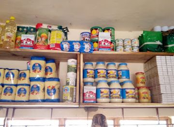 benin/ouidah/shop/chez-nafi-maman-fructueux