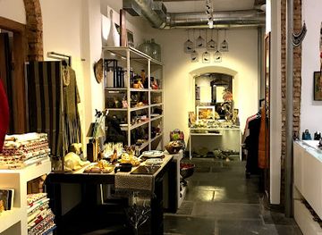 india/bengaluru/shop/cinnamon