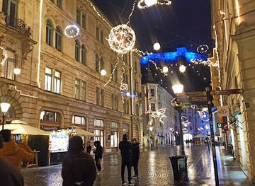 slovenia/upper-carniola/shop/galerija-rustika-center-rokodelstva-druzba-za-pospesevanje-rokodelstva-d-o-o-ljubljana