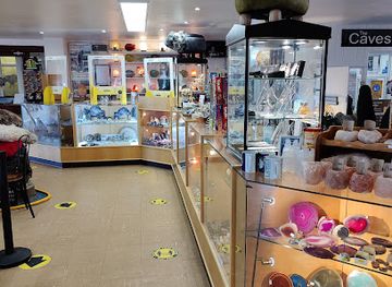 united-kingdom/yorkshire-dales-national-park/shop/stump-cross-caverns