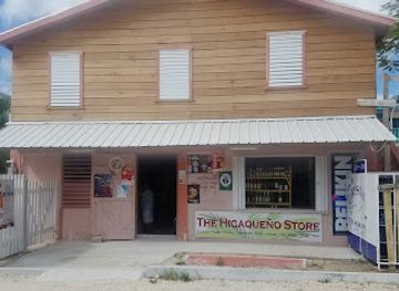 belize/lighthouse-reef-atoll/shop/the-hicaqueno-store