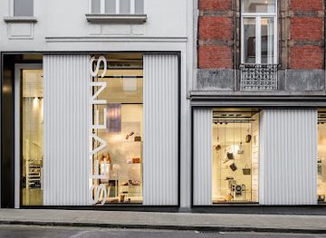 belgium/ghent/shop/sevens-bags-shoes