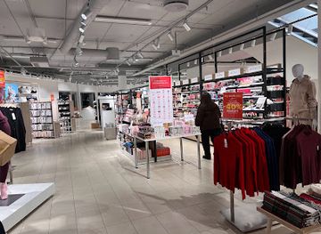 norway/tromso/shop/cubus