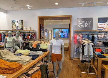 california/central-coast/shop/athleta