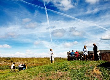denmark/wadden-sea-national-park/attraction/under-aben-himmel-sondernasgard-v-lea-neuberg