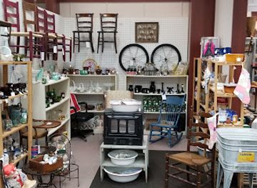 indiana/wabash-valley/shop/vendors-village-of-terre-haute