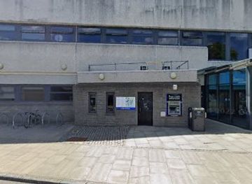 united-kingdom/aberdeen/old-aberdeen/shop/the-bear-essentials