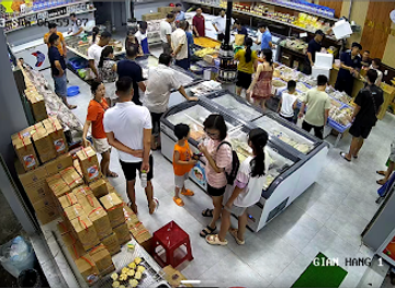 vietnam/cat-ba-island/shop/hai-san-tuan-phuong