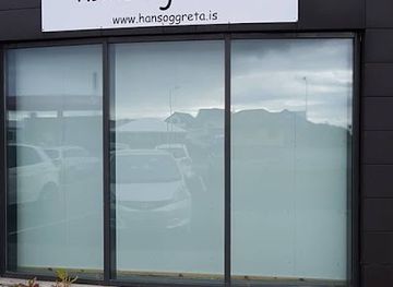 iceland/snaefellsnes-peninsula/shop/hans-og-greta