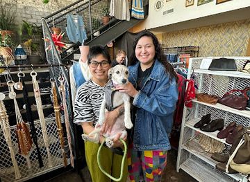 iowa/des-moines/downtown-des-moines/shop/vzz-vintage