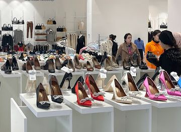 tajikistan/dushanbe/firdavsi/shop/gelos