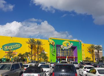florida/orlando-theme-parks/shop/the-florida-mall