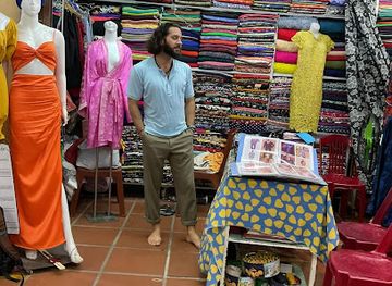 vietnam/hoi-an-ancient-town/shop/future-clothes-shop