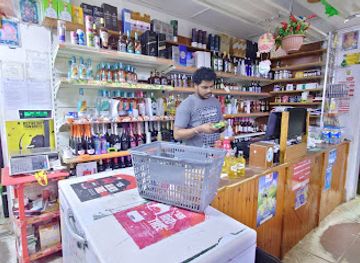 seychelles/baie-lazare/shop/food-store