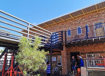 south-africa/free-state/shop/paris-antiques-collectibles