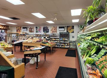 rhode-island/burlingame-state-park/shop/sandy-s-fine-food-emporium