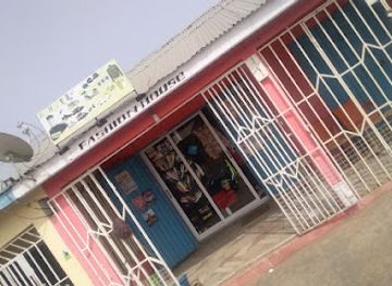 ghana/upper-west-region/shop/fashion-house-wa